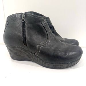 Dansko Women's Black Wedge Clog Ankle Boots 41 11